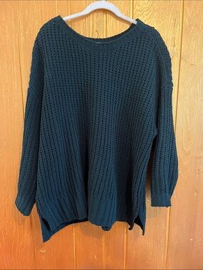 American Eagle Outfitters Dark Teal fluffy Knit oversized tunic sweater
